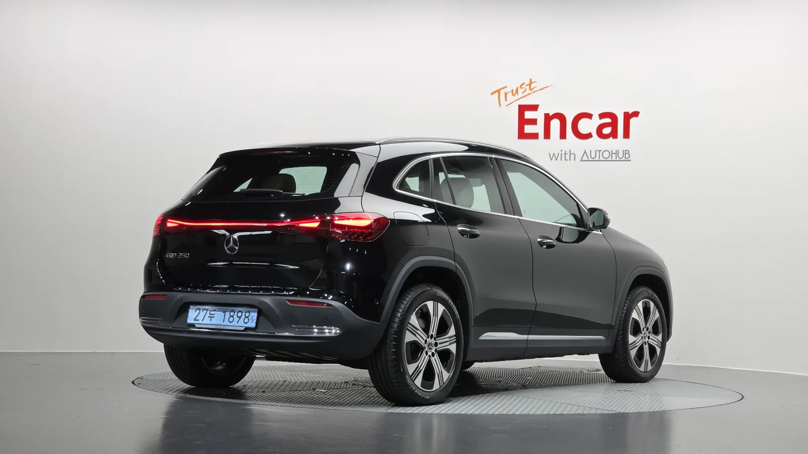 2026 Mercedes-Benz EQA