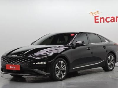 2022 Kia K8