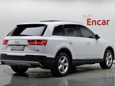 2016 Audi Q7