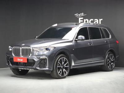 2020 BMW X7