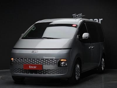 2022 Hyundai Staria