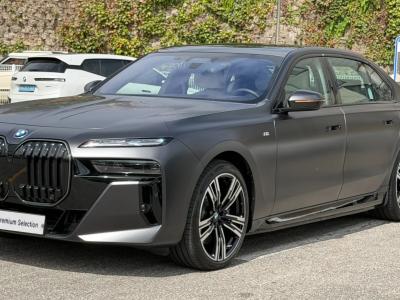 2024 BMW i7