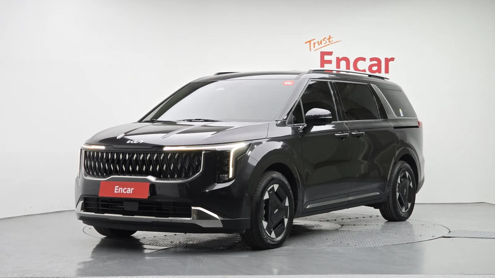 2025 Kia Carnival