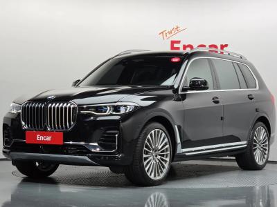 2021 BMW X7