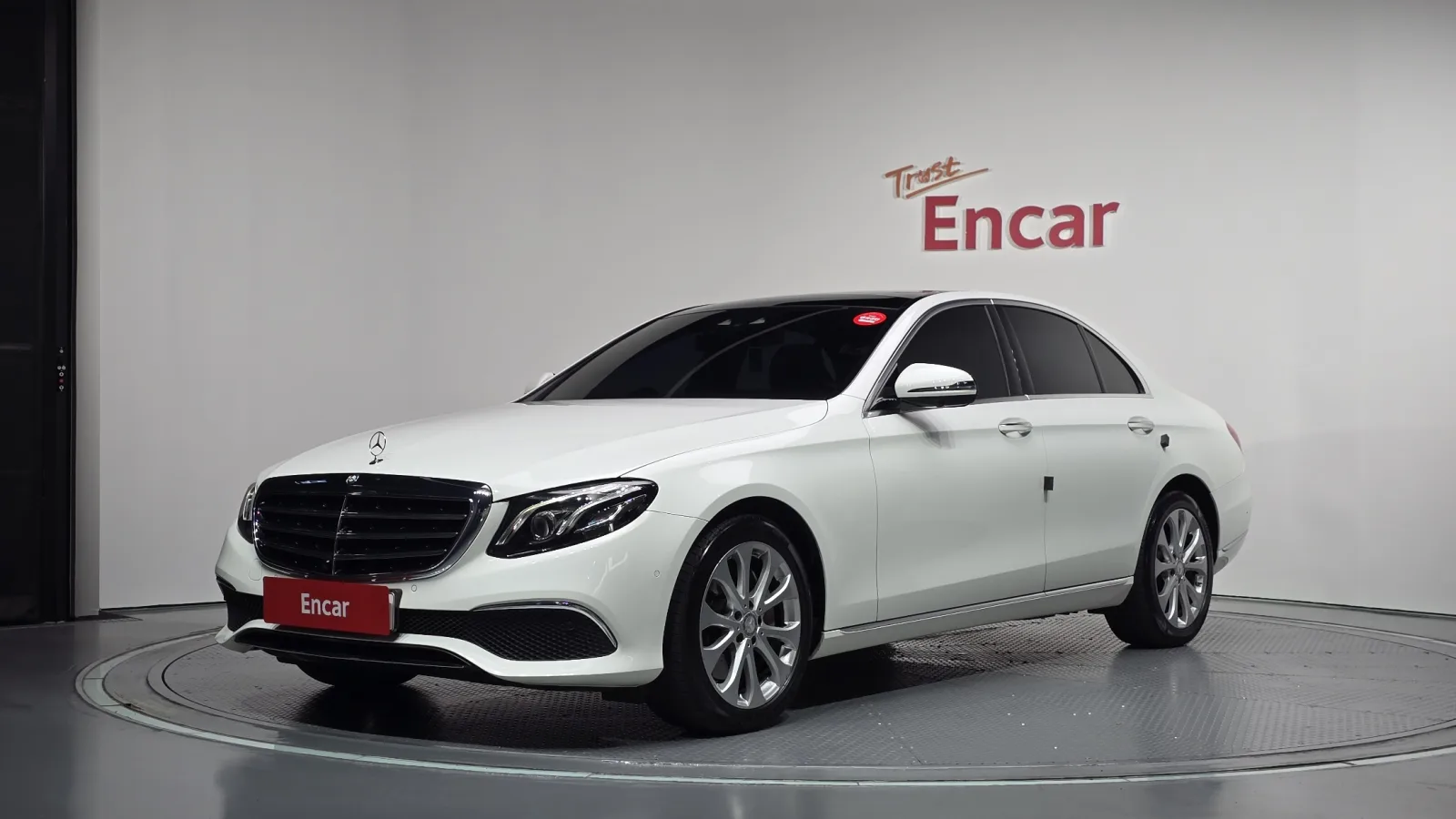 2017 Mercedes-Benz E-Class