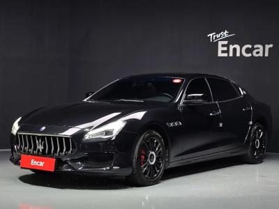 2015 Maserati Quattroporte