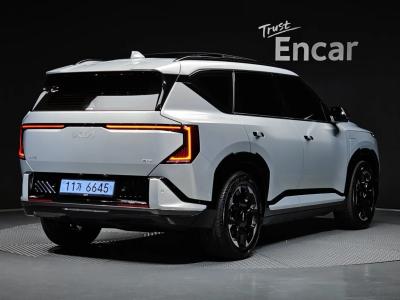 2026 Kia EV5