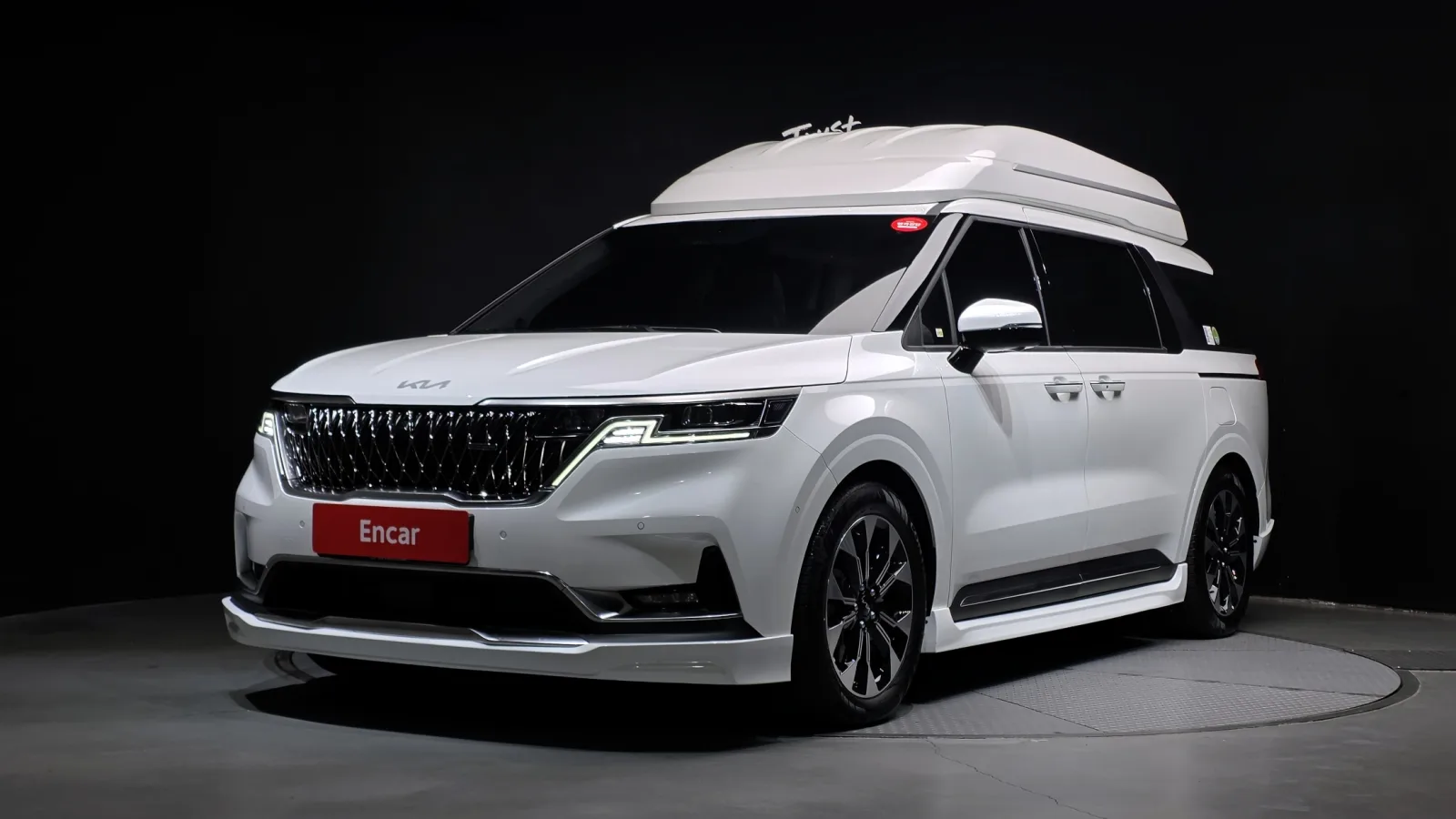 2023 Kia Carnival