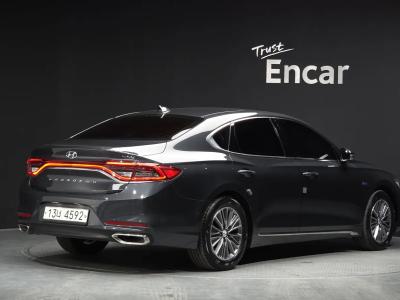 2019 Hyundai Grandeur