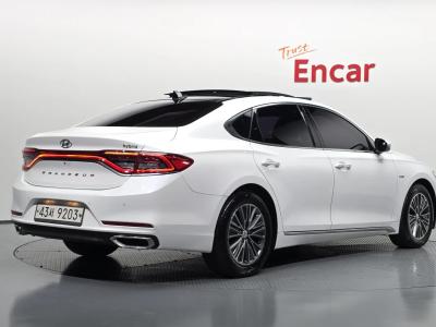 2018 Hyundai Grandeur