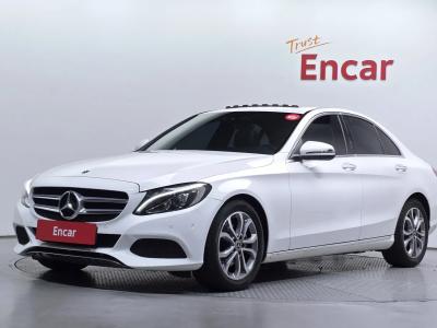 2018 Mercedes-Benz C-Class