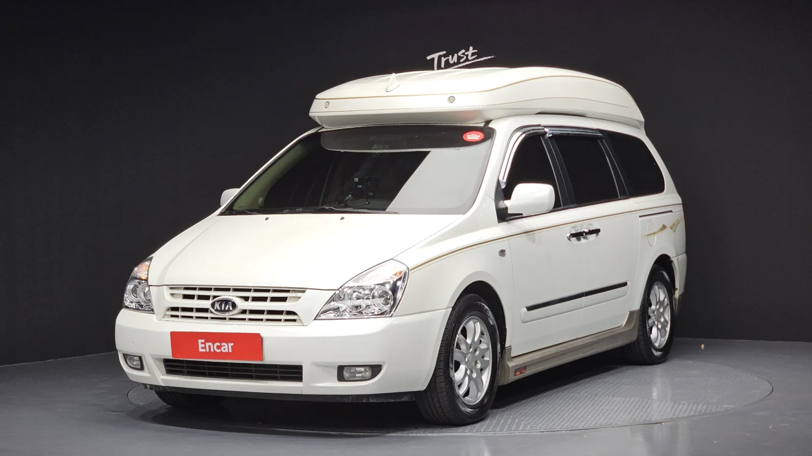 2008 Kia Carnival