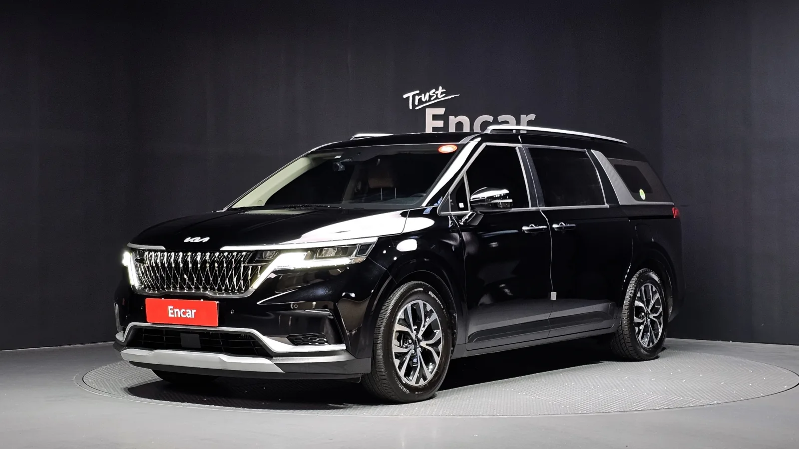 2023 Kia Carnival