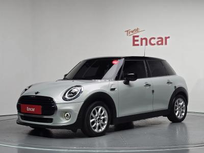 2021 MINI Cooper