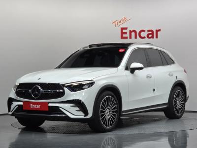 2025 Mercedes-Benz GLC-Class