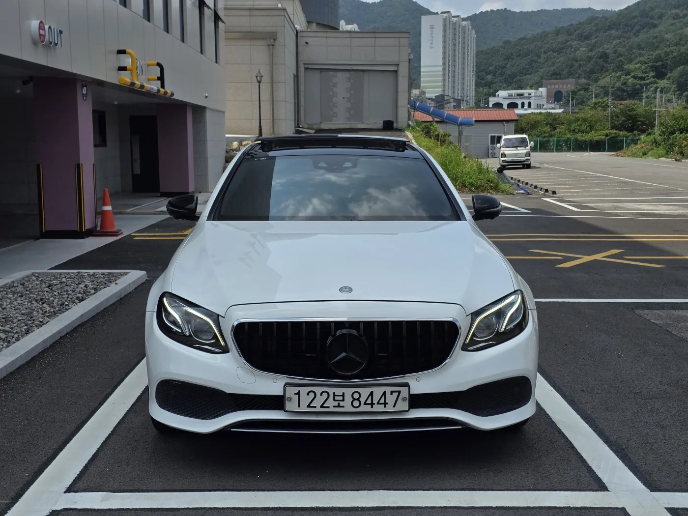2017 Mercedes-Benz E-Class