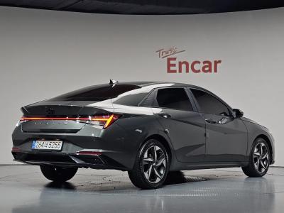 2021 Hyundai Elantra