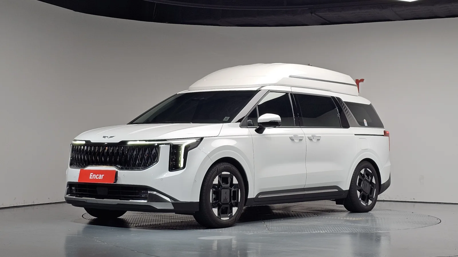 2025 Kia Carnival