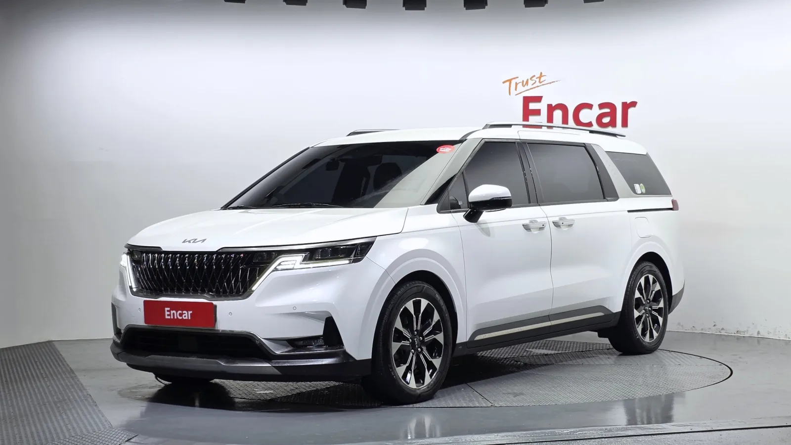 2023 Kia Carnival