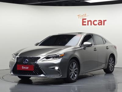 2017 Lexus ES