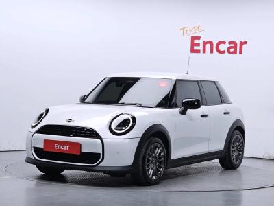 2025 MINI Cooper