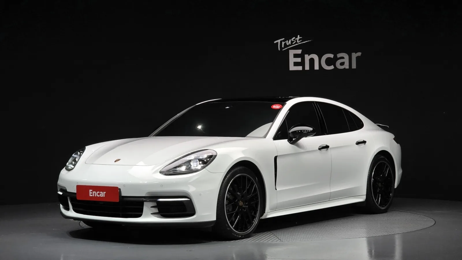 2018 Porsche Panamera