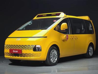 2025 Hyundai Staria