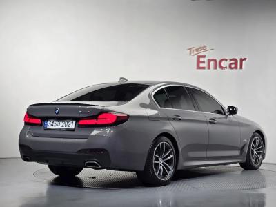 2021 BMW 5-Series