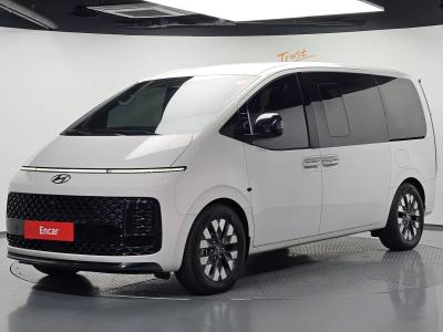 2023 Hyundai Staria