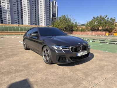 2022 BMW 5-Series
