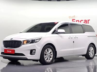 2015 Kia Carnival