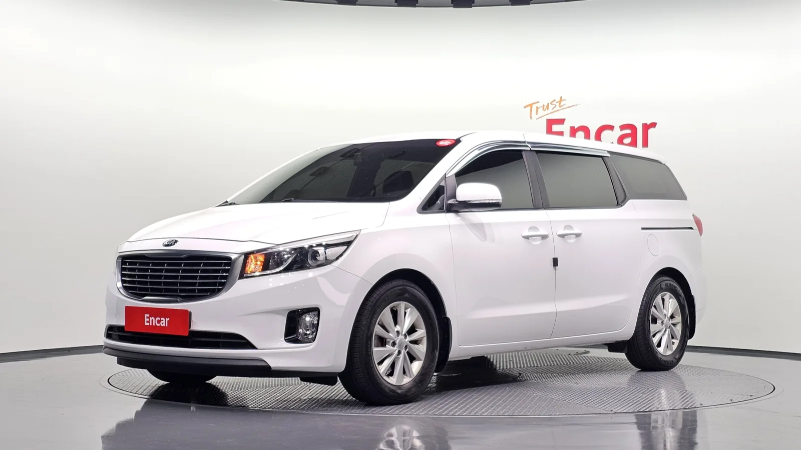 2015 Kia Carnival