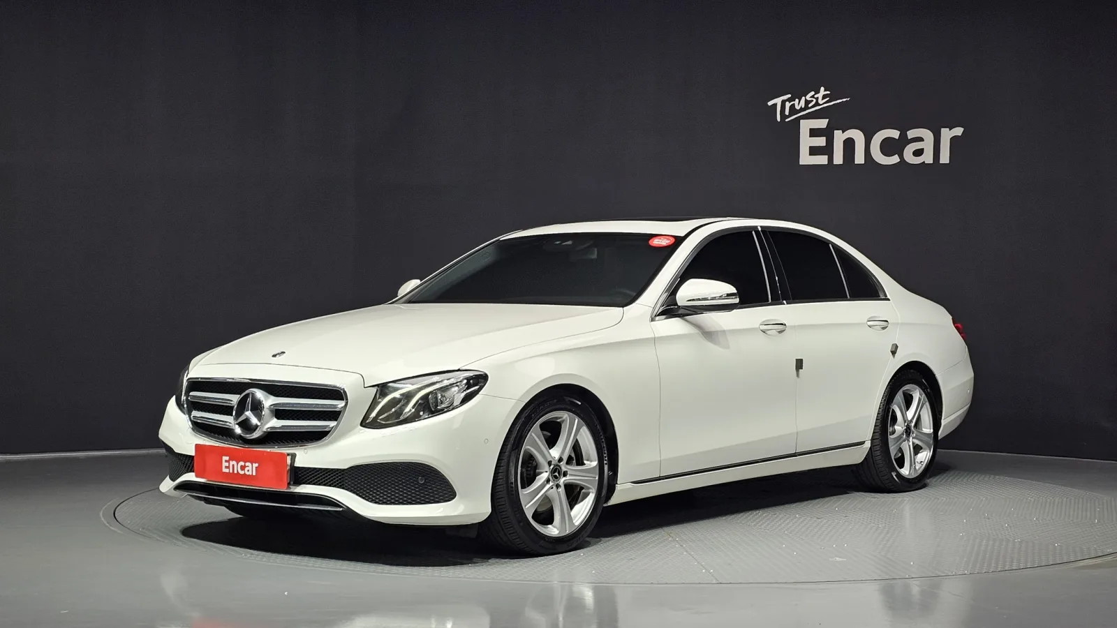 2018 Mercedes-Benz E-Class