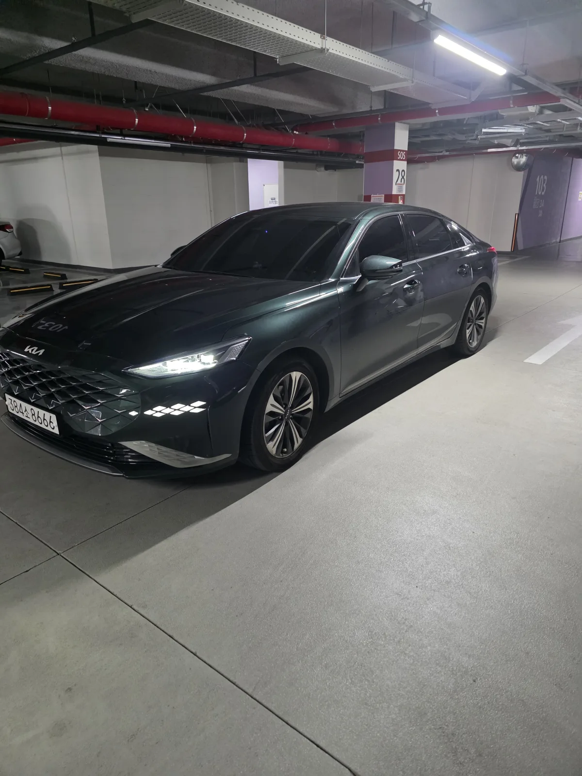 2022 Kia K8