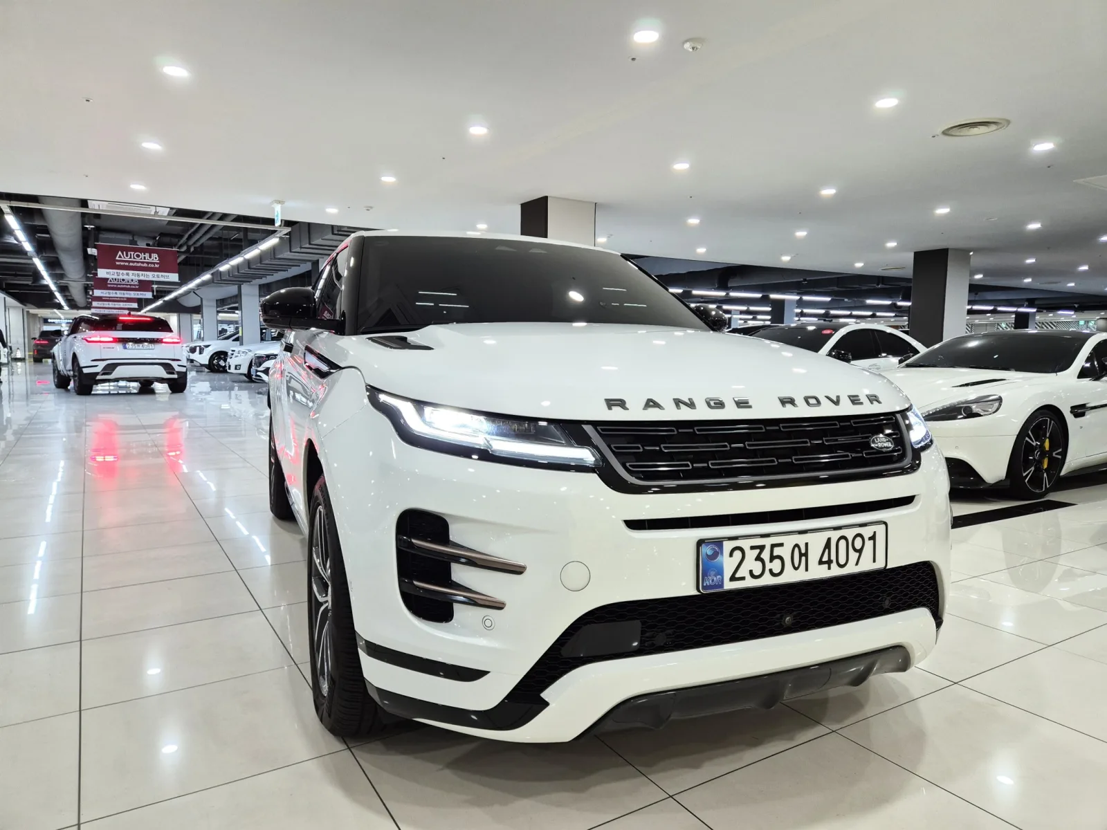 2025 Land Rover Range Rover Evoque