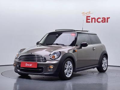 2012 MINI Cooper