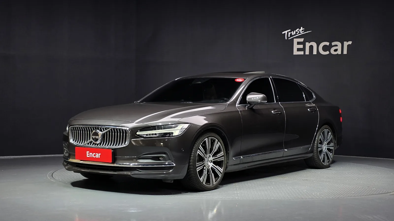 2023 Volvo S90