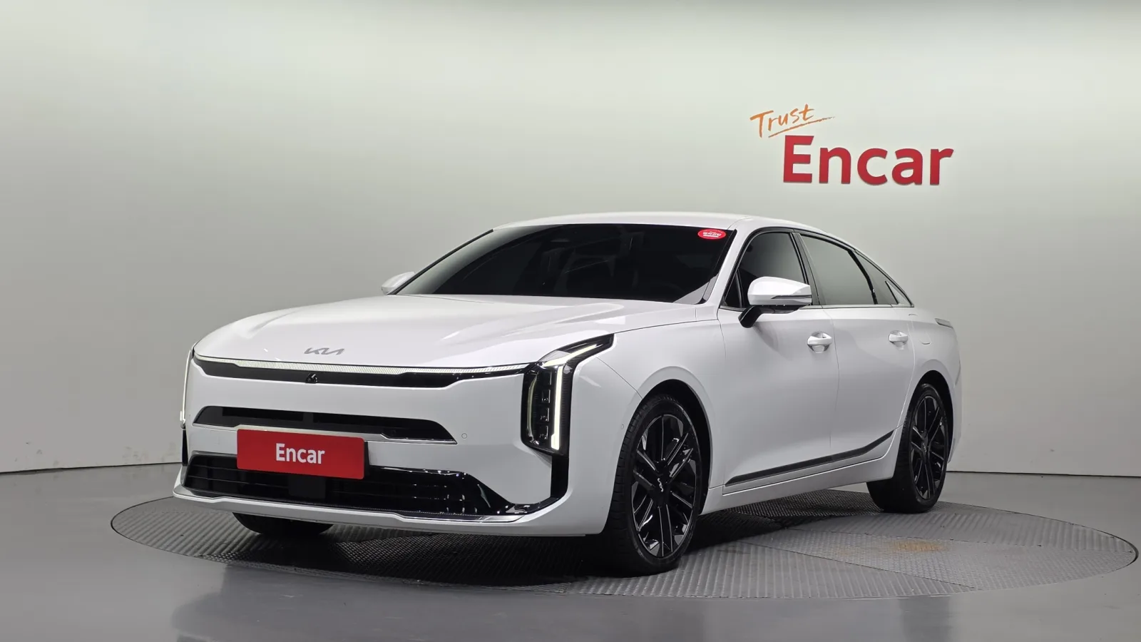 2025 Kia K8