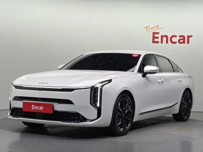 2025 Kia K8