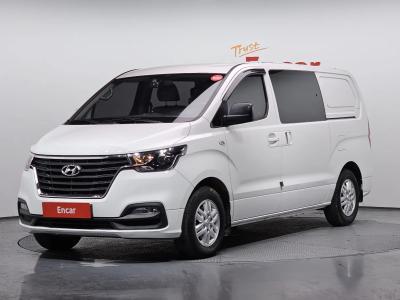 2019 Hyundai Starex