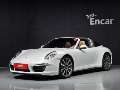 2015 Porsche 911