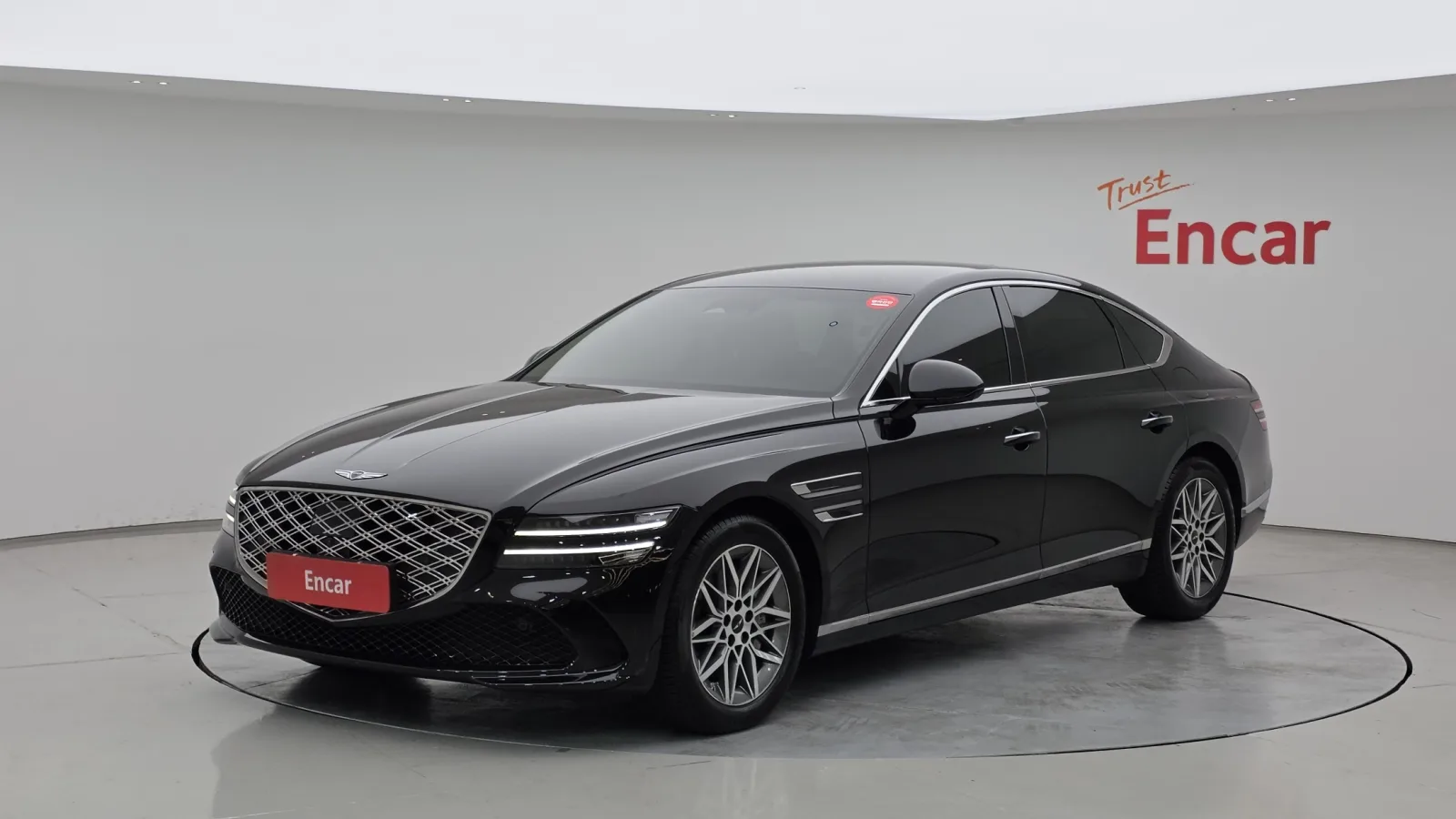 2025 Genesis G80