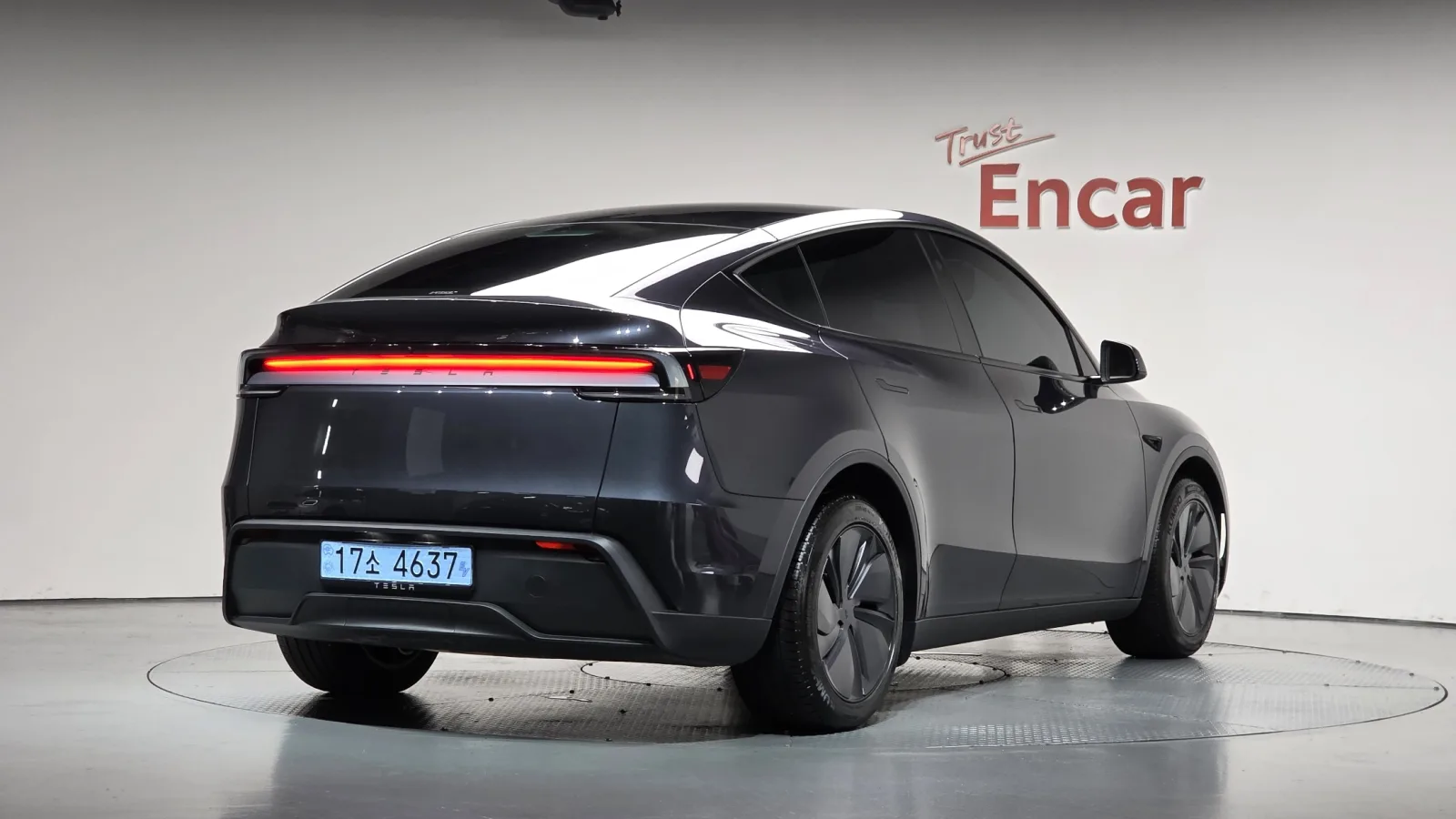 2026 Tesla Model Y