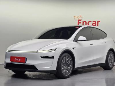 2026 Tesla Model Y