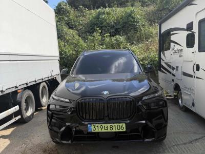 2026 BMW X7