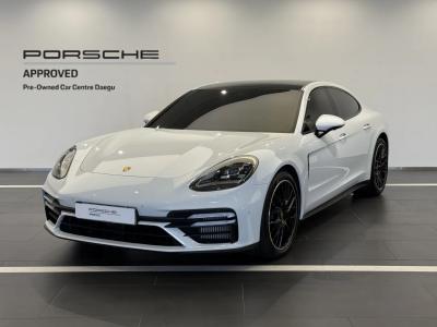 2023 Porsche Panamera