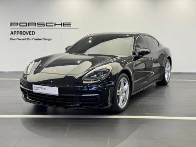 2020 Porsche Panamera