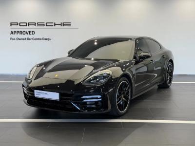 2023 Porsche Panamera