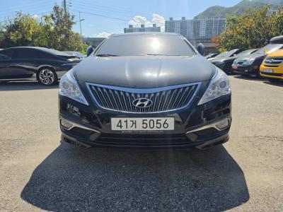 2016 Hyundai Grandeur
