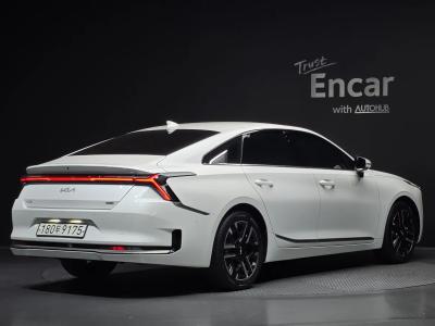 2026 Kia K8